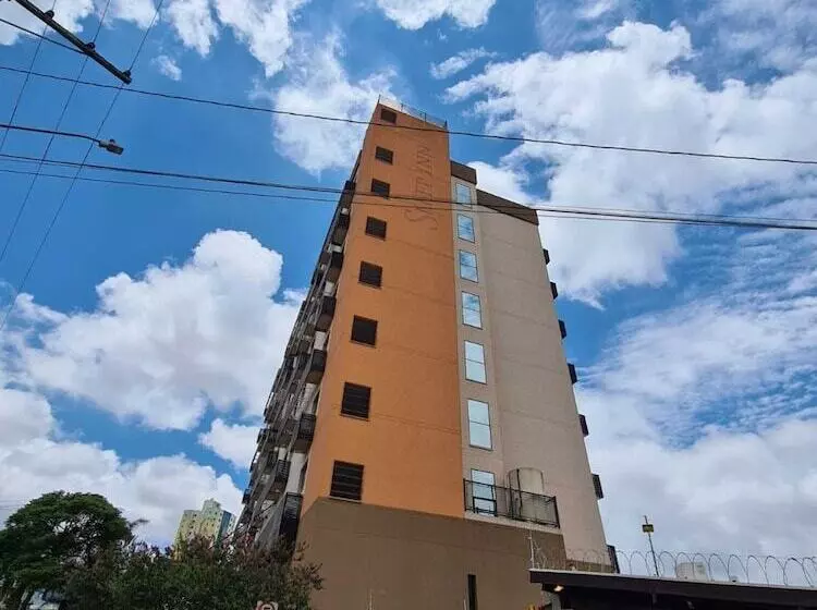 ホテル Transamerica Fit São Carlos