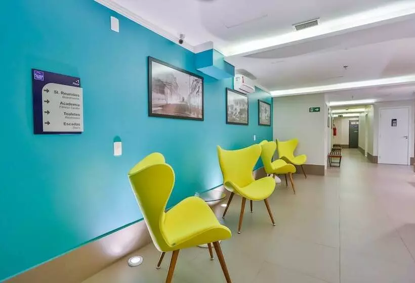 ホテル Transamerica Fit São Carlos