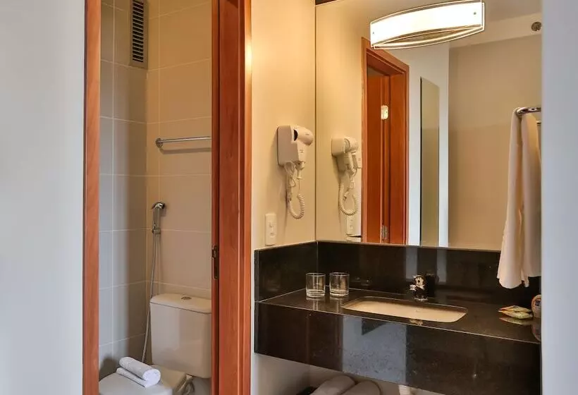 ホテル Transamerica Fit São Carlos