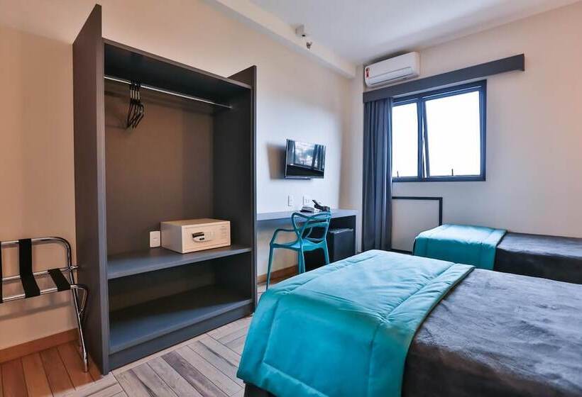 Отель Transamerica Fit São Carlos