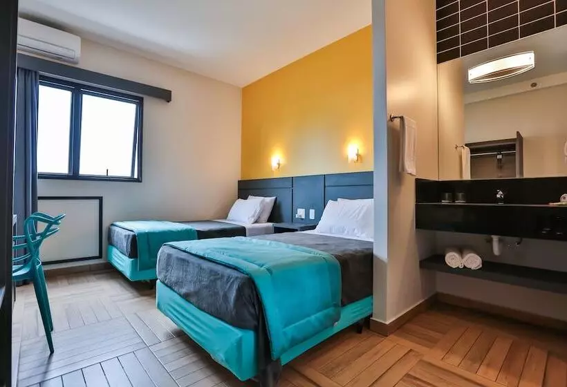 ホテル Transamerica Fit São Carlos