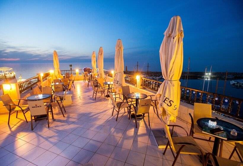 בית מלון כפרי White Pearl