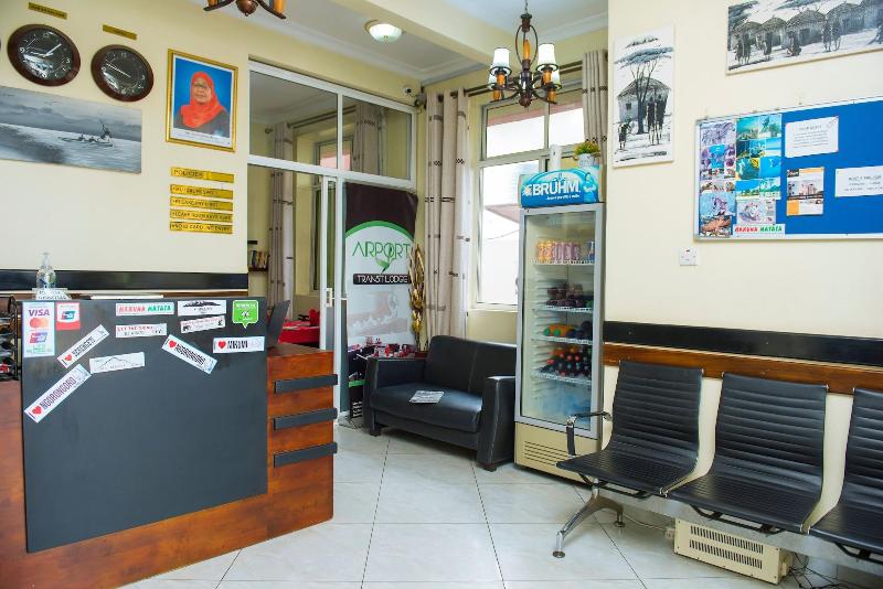 호텔 Airport Transit Lodges