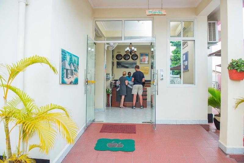 호텔 Airport Transit Lodges