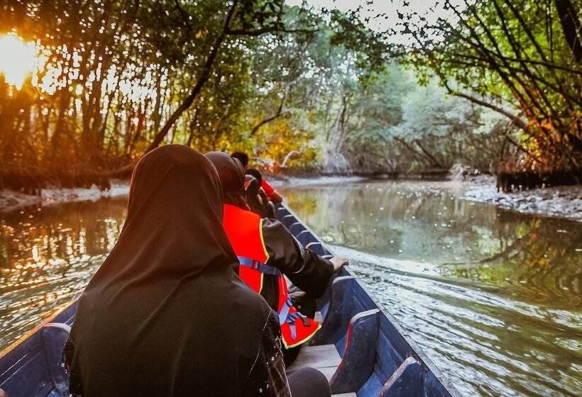 فندق Capital O 729 Amantra Lake View Resort