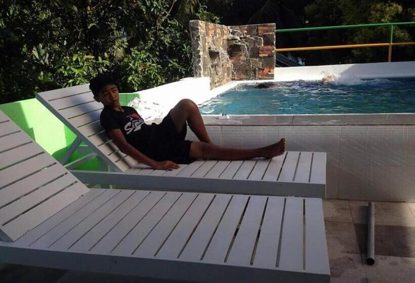 בית מלון כפרי Gravino Pension House