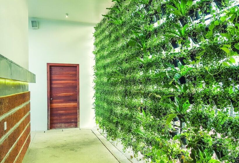 Hotelli Hari Residence & Spa