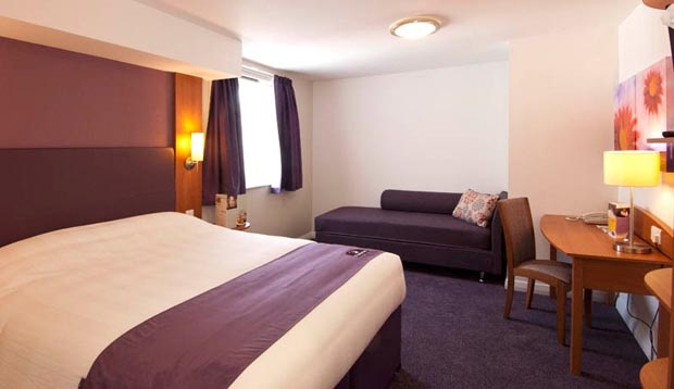 Fotos del hotel Premier Inn Exeter Central St David:  2