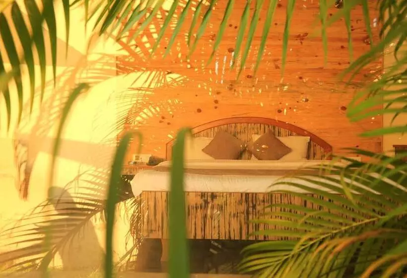 Parwati Wild Abode   Corbett Resort