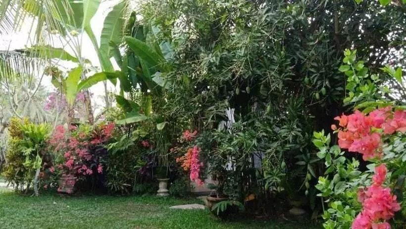 Aamiaismajoitus (B&B) Baliwid Villa Ubud