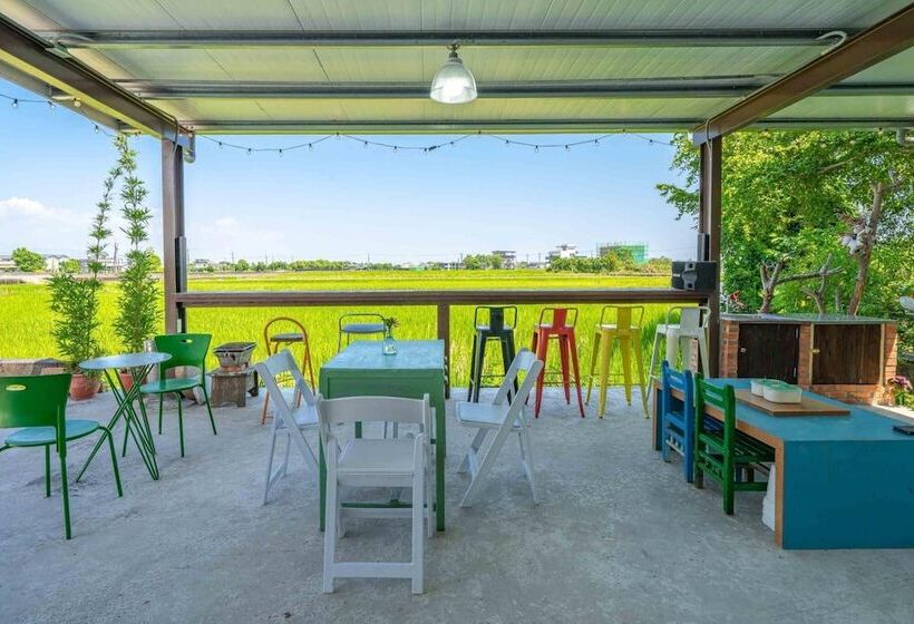 تختخواب و صبحانه Cat Sky Country Homestay