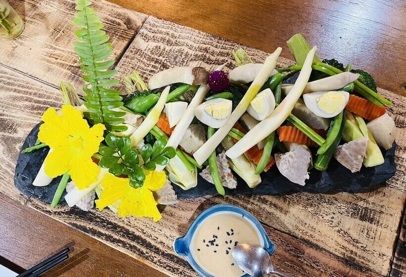 تختخواب و صبحانه Cat Sky Country Homestay