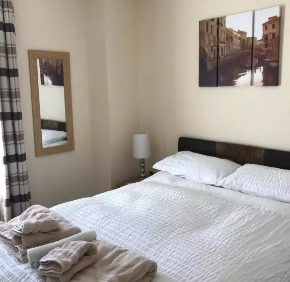 Aamiaismajoitus (B&B) The Ball Alley