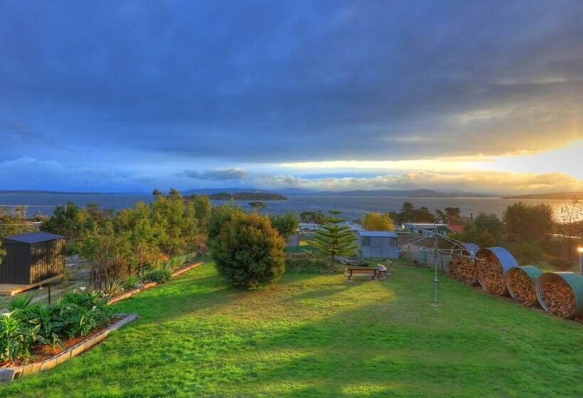 Discover Bruny Island Holiday Accommodation