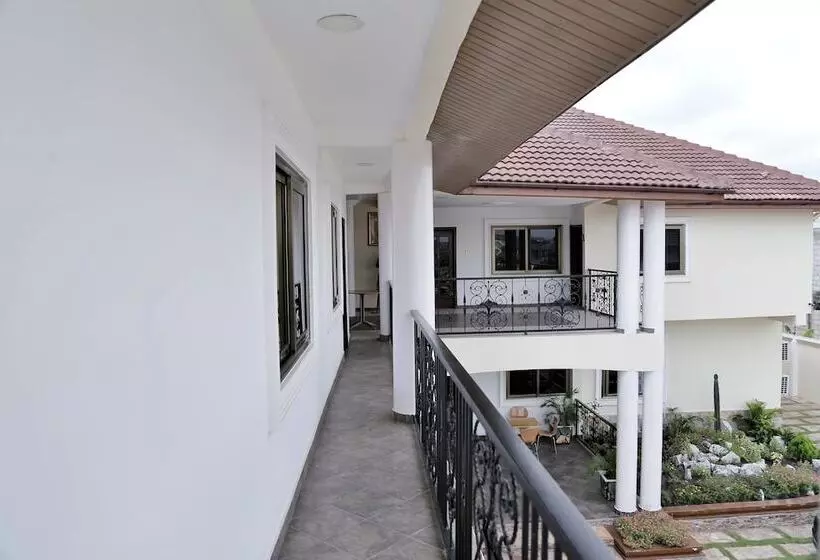 Eden Vale Hotel & Executive Training Cen