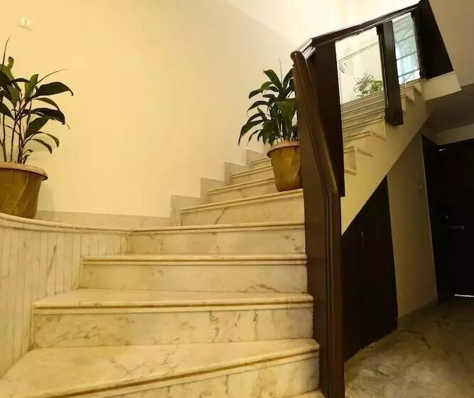 Green View By Green Tree Hotels