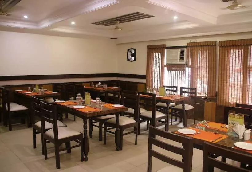 Green View By Green Tree Hotels