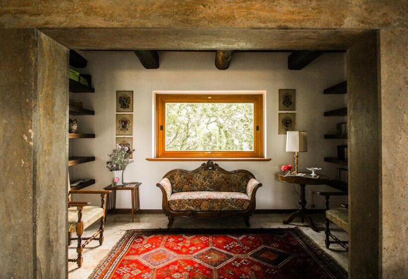 호텔 Agriturismo Boschi Di Montecalvi