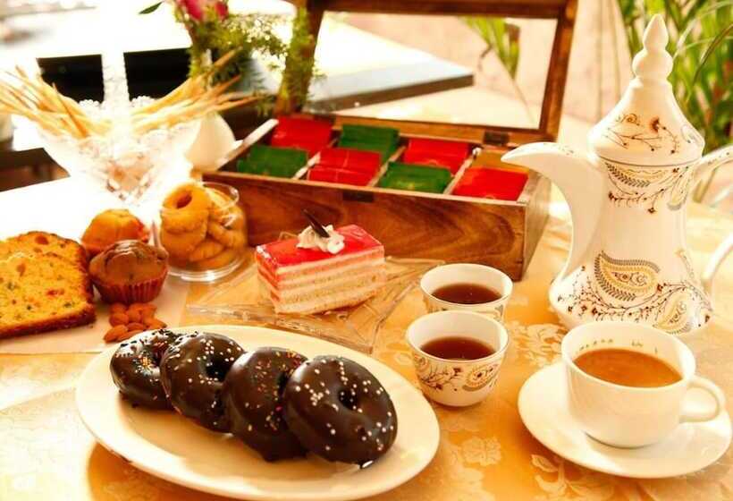 בית מלון כפרי M B Greens Clarks Inn