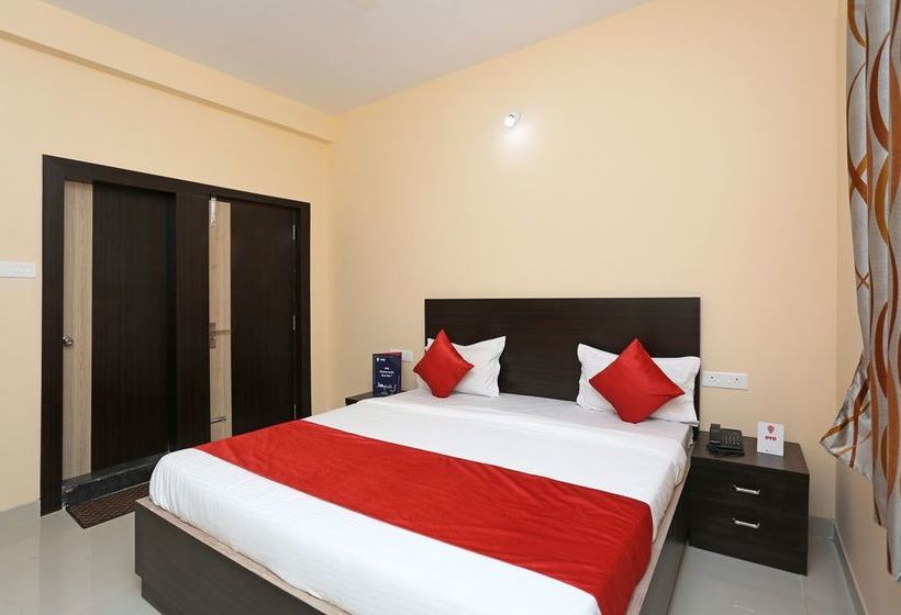 فندق Oyo 8858 The Corpz Inn