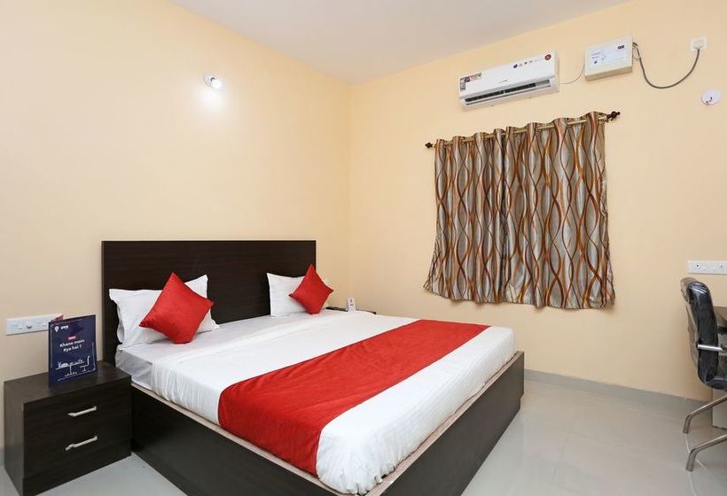 فندق Oyo 8858 The Corpz Inn