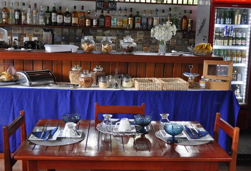 هتل Pousada Waikiki Boutique