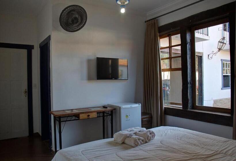 هتل Pouso Tiradentes