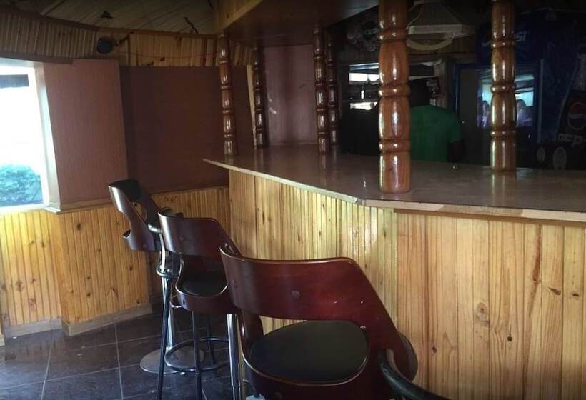 هتل Richland Lodges