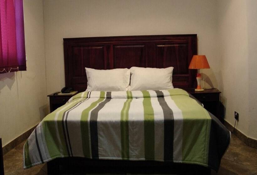 هتل Richland Lodges