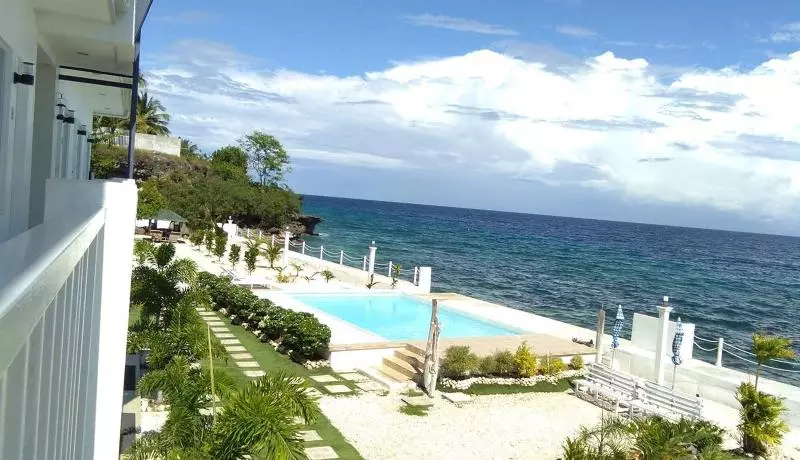 ホテル Seascape Beach Resort Oslob