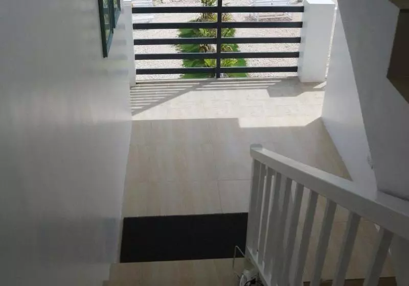 ホテル Seascape Beach Resort Oslob