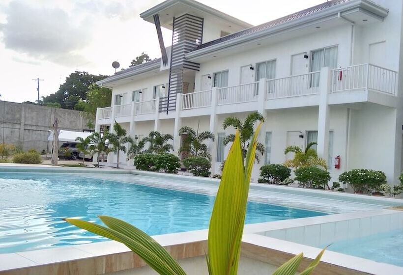 Hotel Seascape Beach Resort Oslob