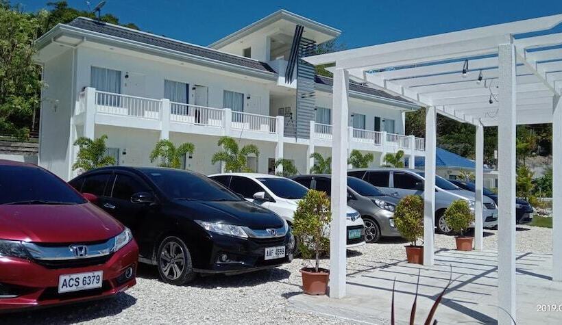 Hotel Seascape Beach Resort Oslob