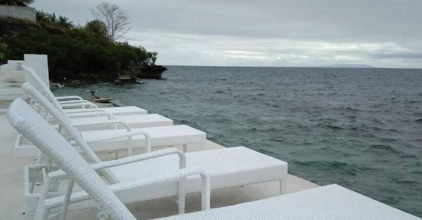 Hotel Seascape Beach Resort Oslob