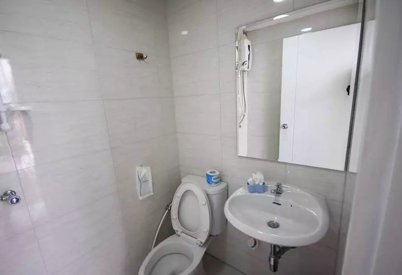 هتل Vimaan Navy Resort