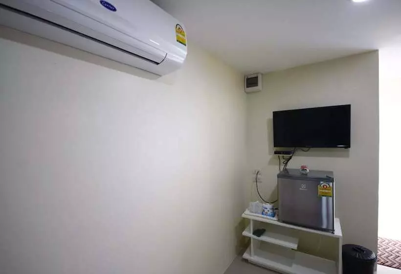 هتل Vimaan Navy Resort