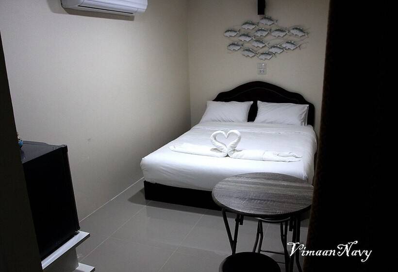 ホテル Vimaan Navy Resort