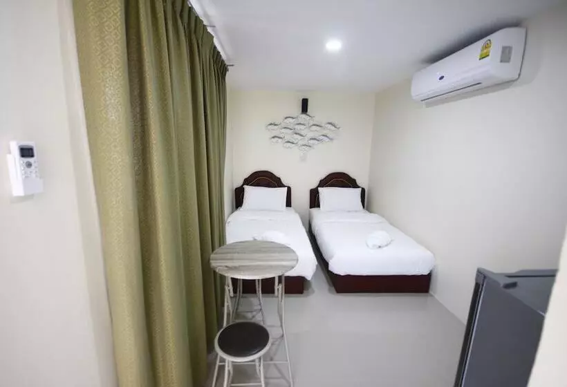 هتل Vimaan Navy Resort