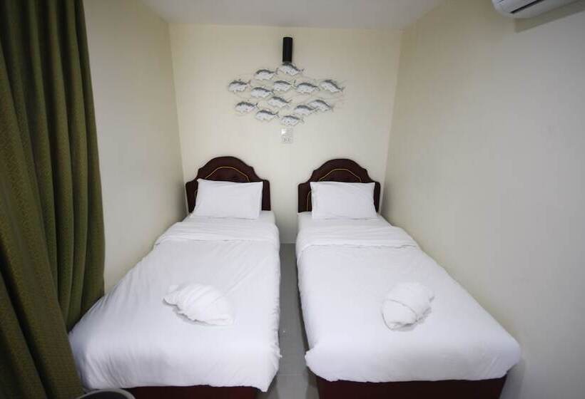 ホテル Vimaan Navy Resort