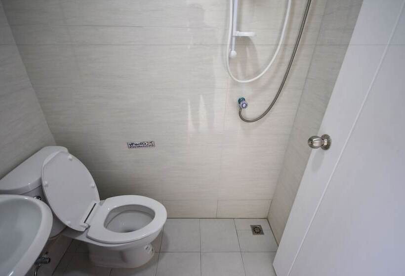 ホテル Vimaan Navy Resort