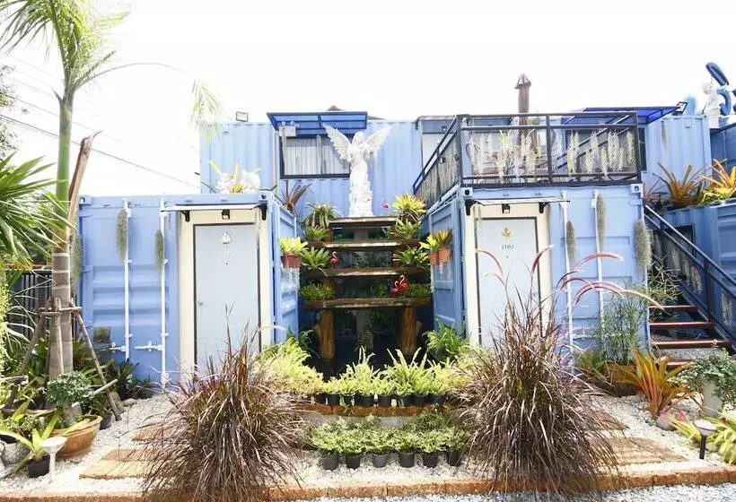 هتل Vimaan Navy Resort