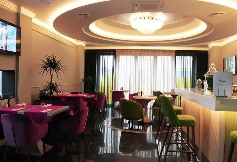 ホテル Zolotoy Ruchey Mini