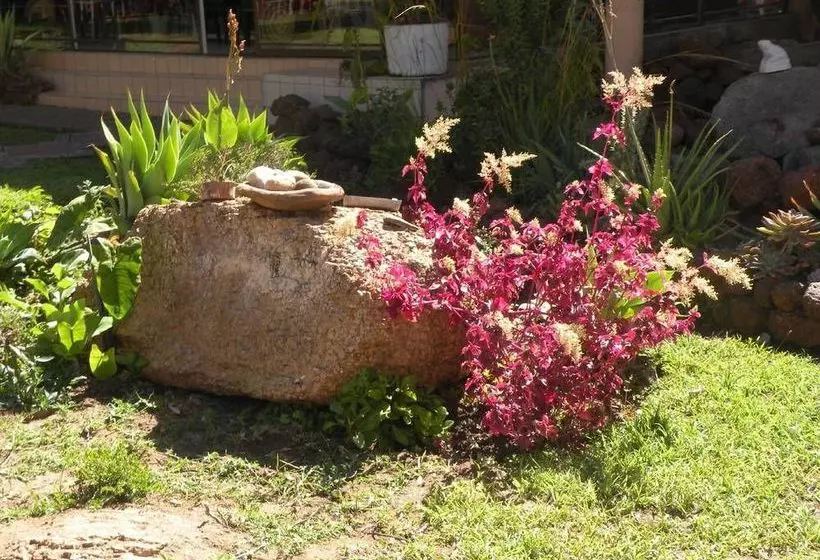 Lalani Hotel And Conference Centre