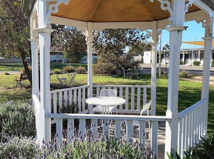 汽车旅馆  Gazebo Motor Inn   Strathmerton