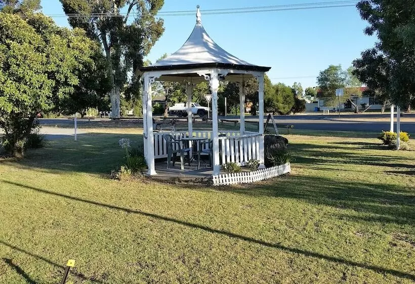 モーテル Gazebo Motor Inn   Strathmerton