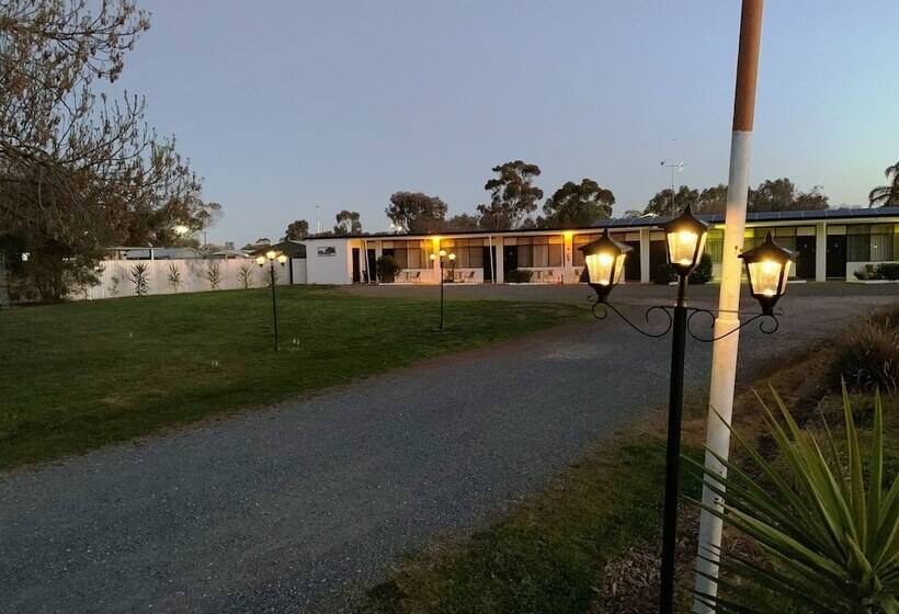 汽车旅馆  Gazebo Motor Inn   Strathmerton