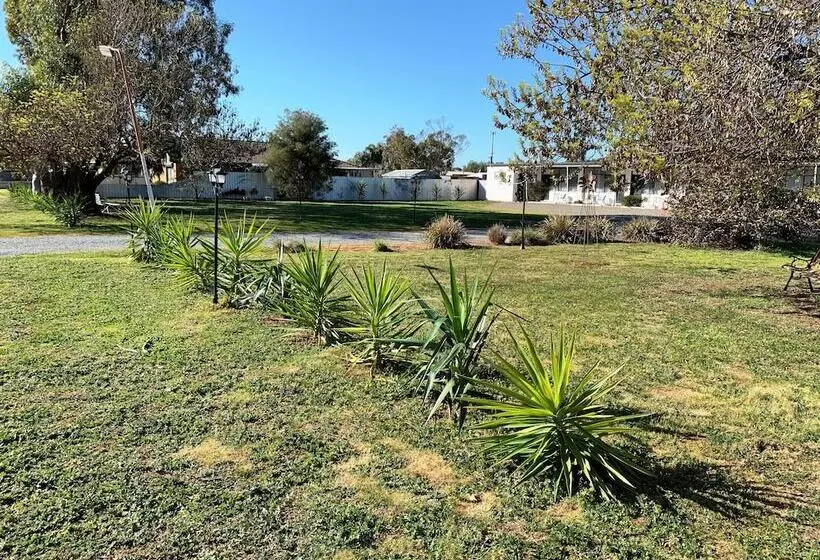 モーテル Gazebo Motor Inn   Strathmerton