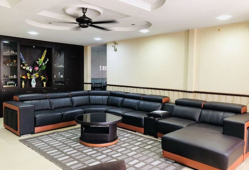 One 5 Residence Homestay