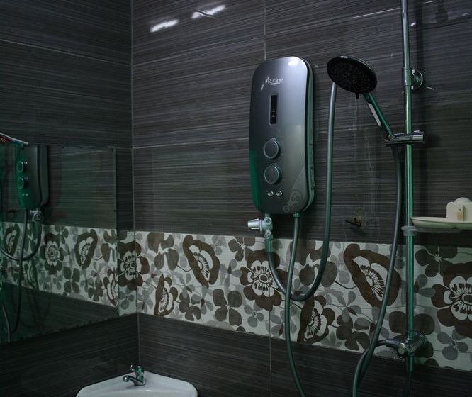 One 5 Residence Homestay