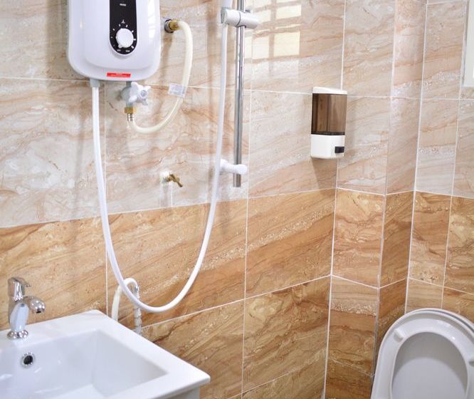 One 5 Residence Homestay